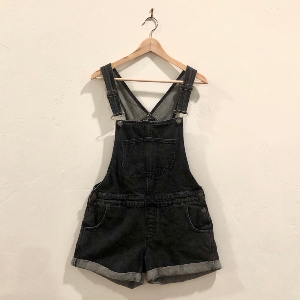 BDG UO Denim Short Overalls L